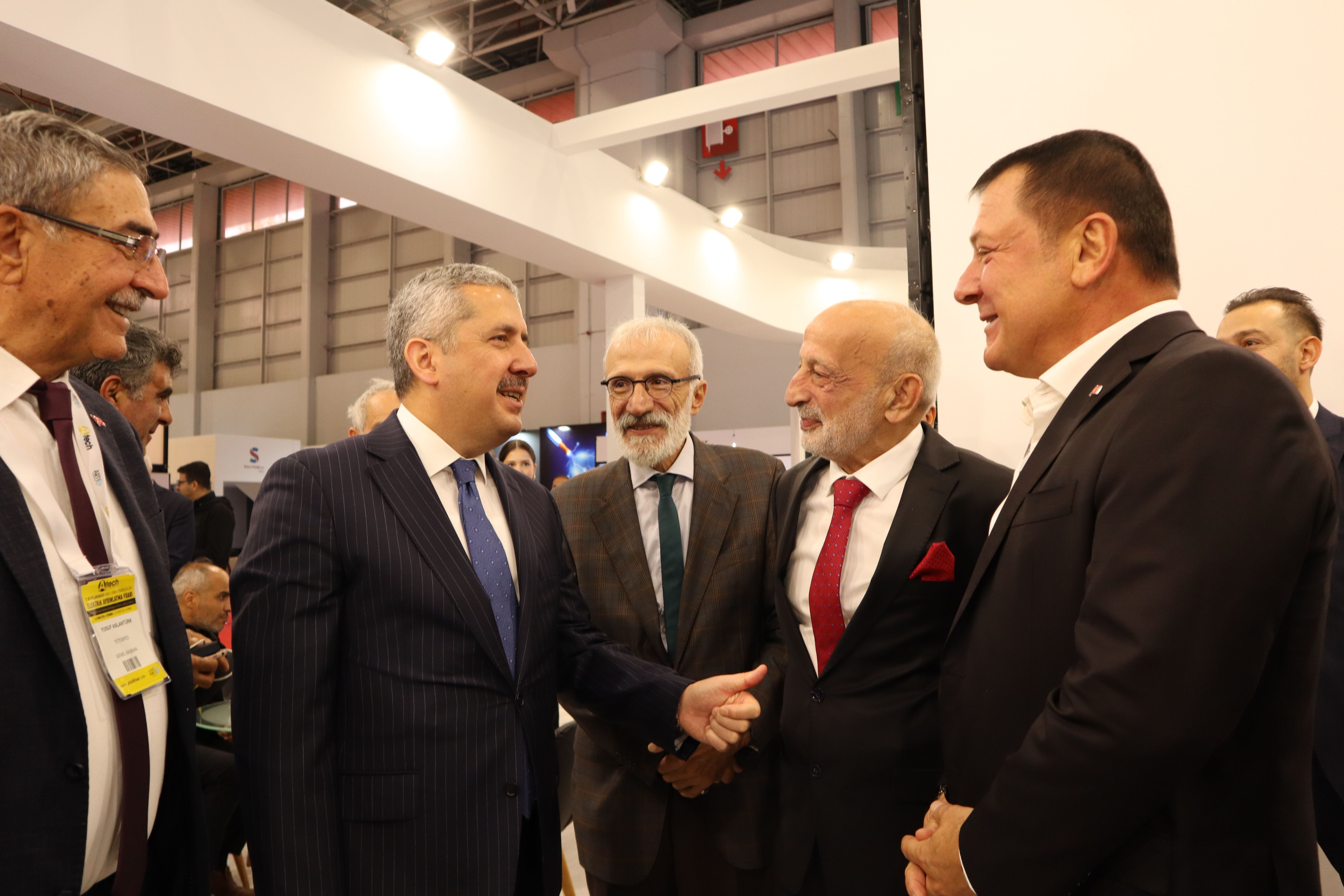 Deputy Minister of Trade Mahmut Gürcan opened the A-Tech 2024 Electricity, Lighting, Smart Building Technologies Fair.